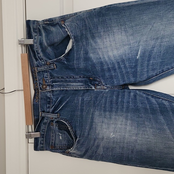 American Eagle Distressed Taper Jeans - Picture 2 of 8